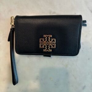 Tory Burch wristlet wallet black
